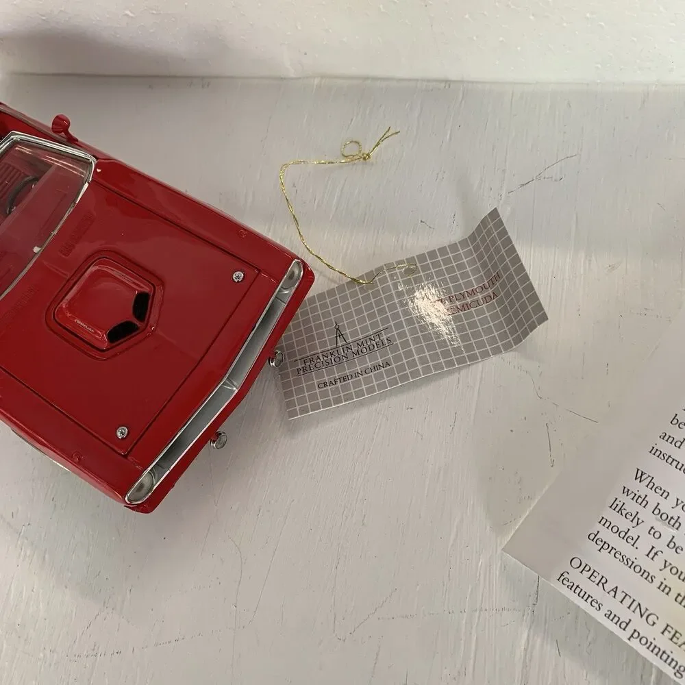Franklin Mint 1:24 1970 Red Plymouth 